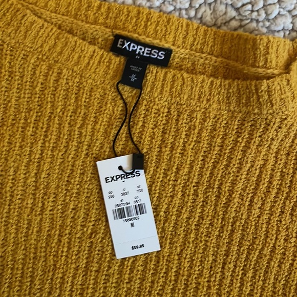 Mustard yellow knit sweater - Picture 4 of 4